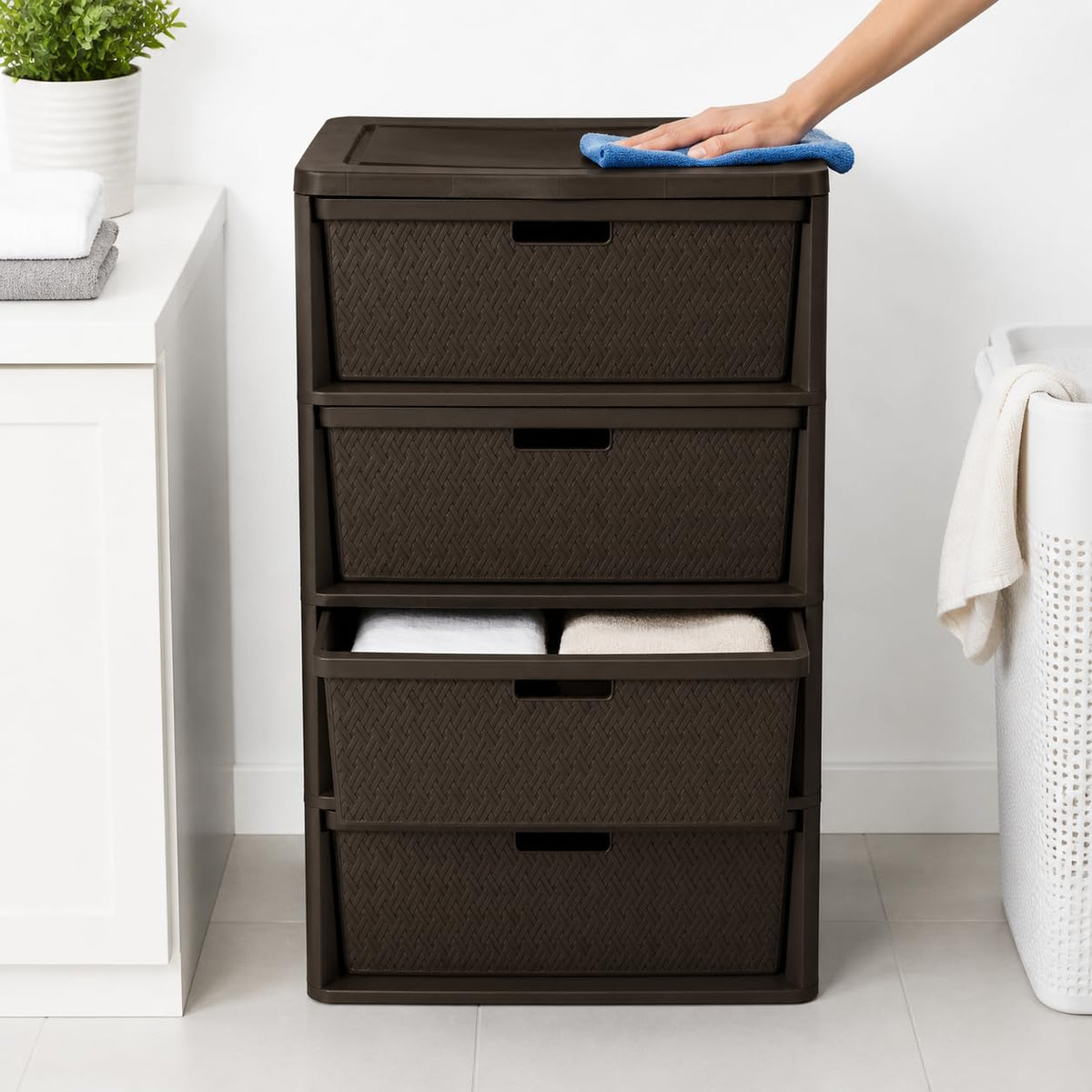 Brown 4 Drawer Plastic Dresser E171325