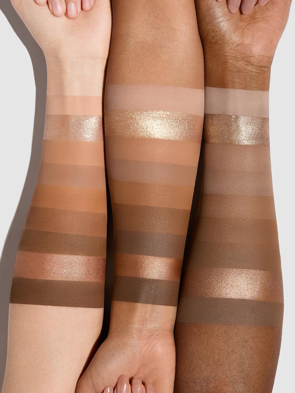 9-Color Shimmer & Matte Eyeshadow Palette Y5238