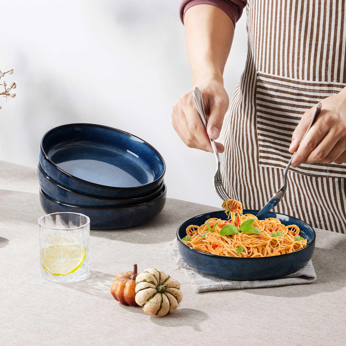 Stoneware Pasta Bowls Set of 4, 35oz Ceramic Bowls, Sapphire Blue V478788